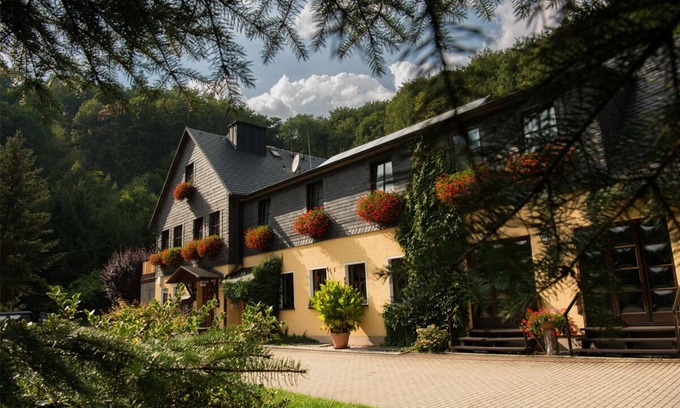 Saalfeld-Saale Hotel | Flair Hotel Mellestollen