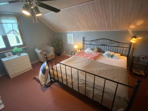 Ortrask Casa | Flaka hill 15