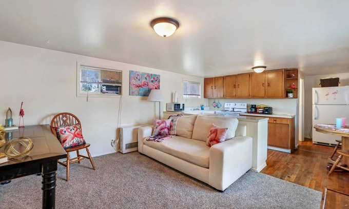 Twin Falls Casa | Flamingo Hideaway 1-Bed Suite Near Downtown