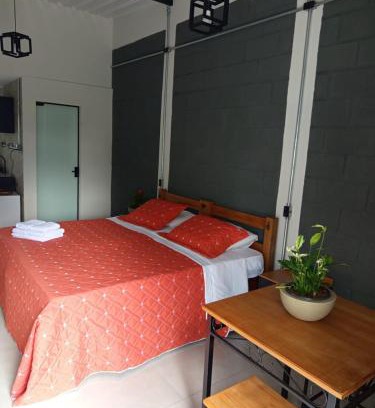 Serra Negra Apartamento | FLAT 1 - Jardim Serrano - CASAL Wi-Fi Estacionamento SMART TV