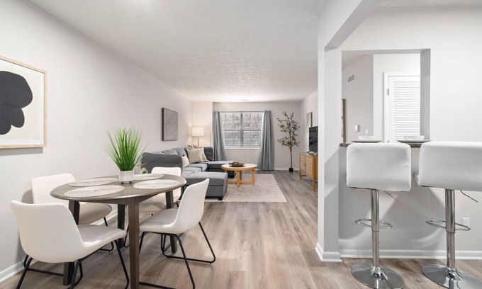 Northwest Columbus Apartamento | Flat 109 at Olentangy