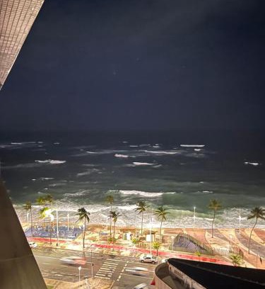 Amaralina Apartamento | Flat 17 Frente Mar 5 min Rio Vermelho