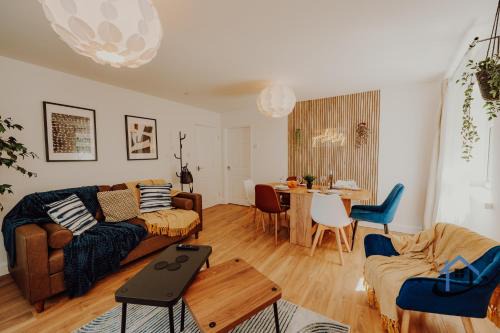Cradley Apartamento | FLAT 5 - Ground floor 2 bed apartment free parking sleeps 6