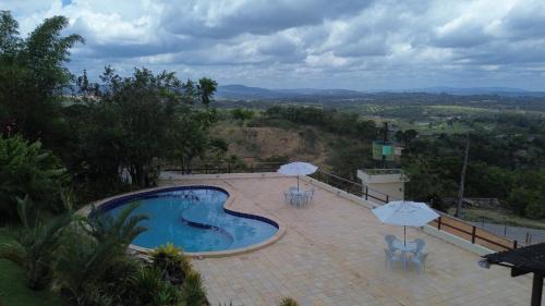 Cha Grande Apartamento | Flat 505 Condomínio Topo da Montanha