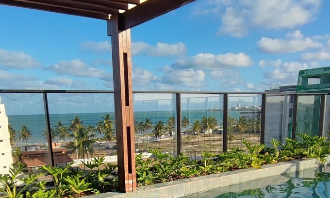 Intermares Apartamento | Flat Aconchegante a Poucos Passos da Praia de Intermares