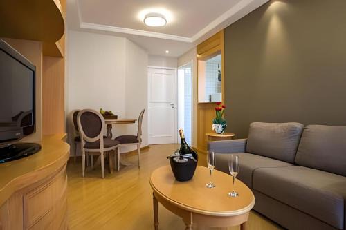 Indianopolis Apartamento | Flat Apart-hotel quarto suite Perto Metro/Moema
