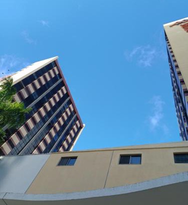 Caminho das Arvores Apartamento | Flat Athenas América ao lado do Salvador Shopping