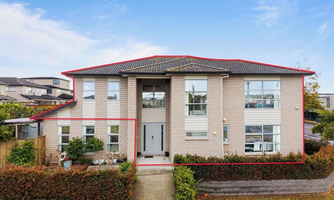Flat Bush Cabaña | Flat Bush Villa - Auckland Holiday Home