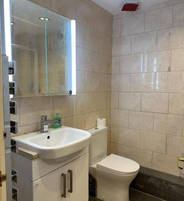 Luton Apartamento | Flat Close To Leagrave Station Luton Airport