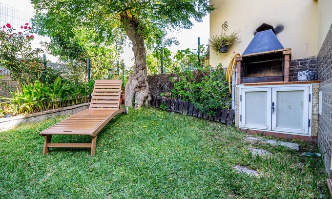 Sonnenland Chalet De Esquí | Flatguest Villa Martina - BBQ + Pool + Garden