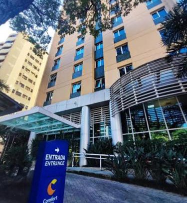 Sao Paulo Apartamento | Flat Fantástico em Moema frente ao Metrô