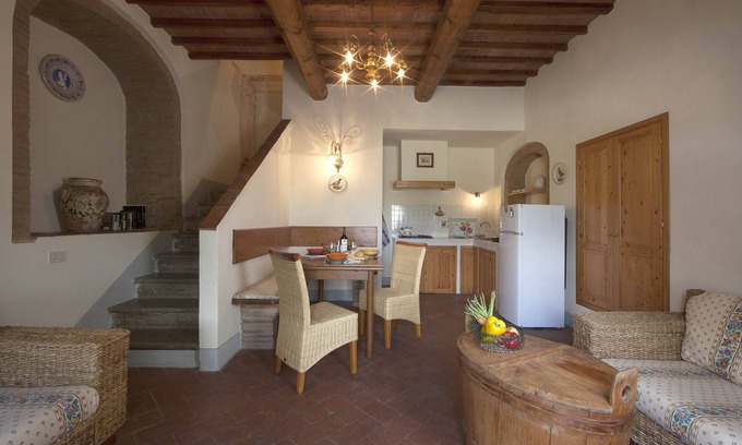 San Donato a Livizzano Apartamento | Viñedo, resort, piscina en el corazón de la Toscana. Capella