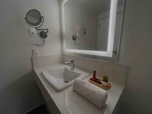 Brooklin Novo Apartamento | Flat na Berrini - Conforto e Localização