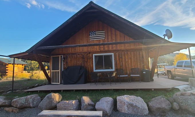 Meeker Cabina | Flat Tops Wilderness Getaway!