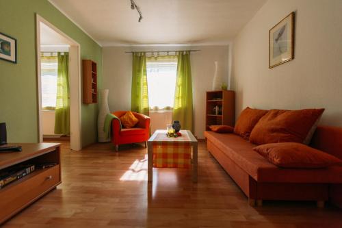 Schwanheim Apartamento | flat2let Apartment 1