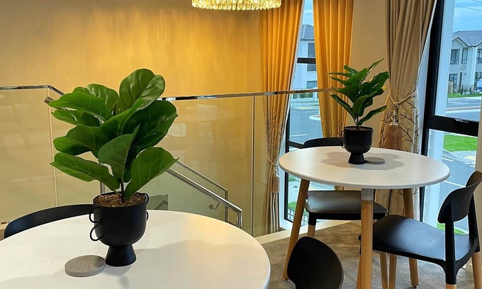Flat Bush Casa | Flatbush Holiday Accommodation, Luxury Residence