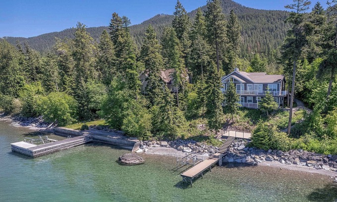 Bigfork Casa | Flathead Lake Bear Dance Retreat!