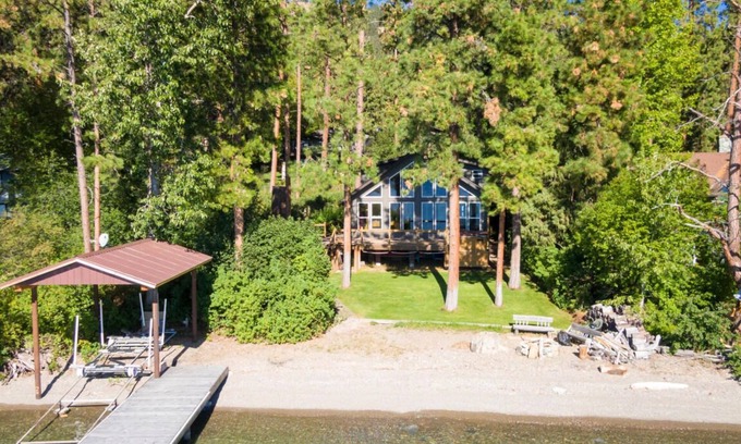Dayton Casa | Flathead Lake Waterfront Dream House!