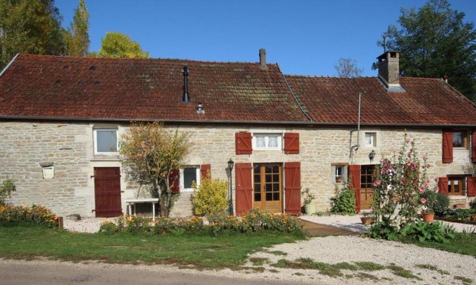 Mont-Saint-Jean Casa | Fleurey la Cabotaine