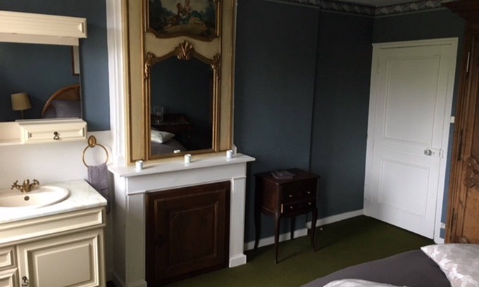 Le Dezert Casa | La casa Fleurion es una antigua granja que ha sido completamente rehabilitada.