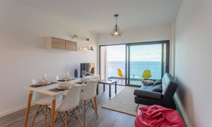 Gaula Apartamento | FLH Fantastic Ocean View with Balcony