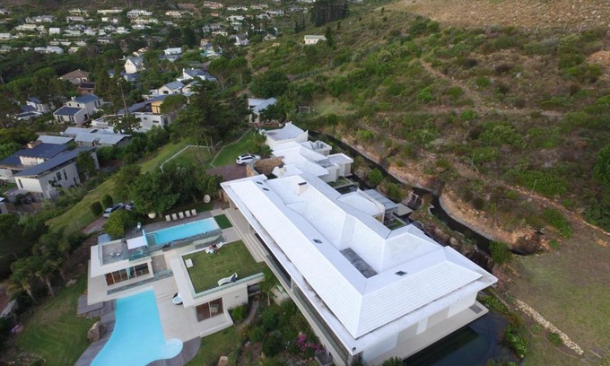 Scott Estate Villa | Flightdeck