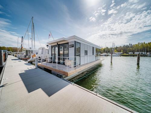 Peenemuende Alquiler De Eote | Floating Comfort in Peenemünde
