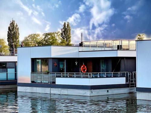 Ribnitz-Damgarten Alquiler De Eote | Floating Hideaway- Coco de Mer