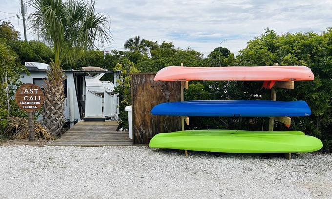 Trailer Estates Alquiler De Eote | Floating Home