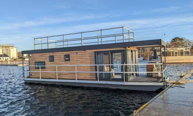 Vastervik Alquiler De Eote | Floating house in Västervik