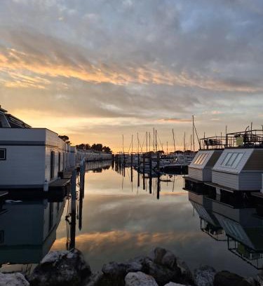 Seca Apartamento | Floating House - MARINA PEARL