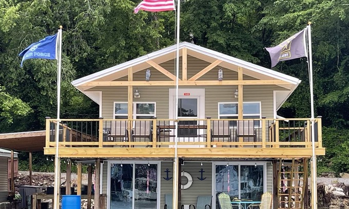Parsons Apartamento | Floating House on Tennessee River