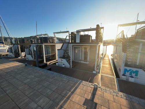 Piran Casa | FLOATING SEA HOUSE AURORA
