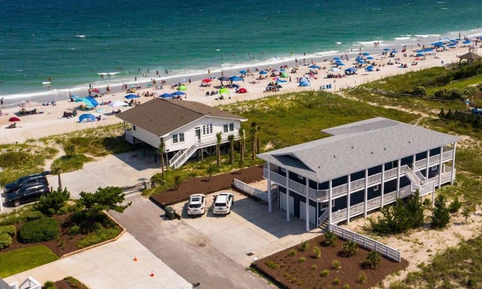 Shell Island Casa | Flock of Sea Girls by Sea Scape Properties