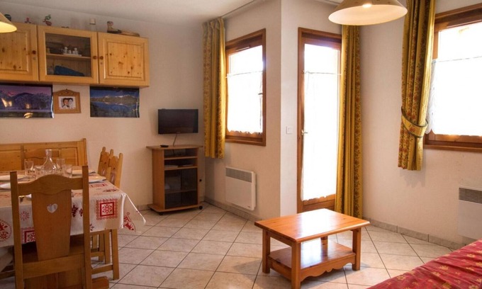 Aussois Apartamento | Piso -1, terraza, tv, local para esquís, 38m², Aussois