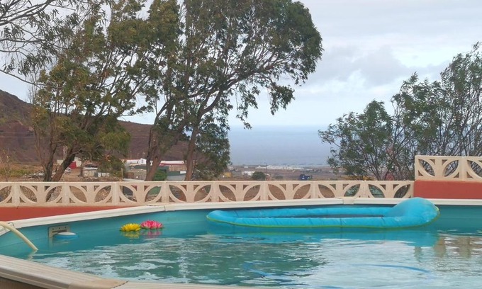 Telde Otro | Flor de Loto Romantic Woodhouse casita camping