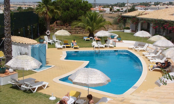 Vale de Parra Apartamento | Flor do Vale Apartments - self Cathering