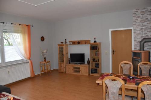 Galenbeck Apartamento | Flora