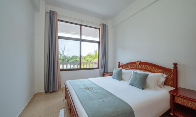 Wanning Hotel | Floral Hotel Shimeiwan Qinglin Bieyuan