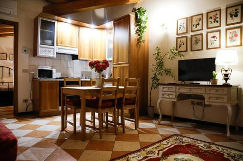 Rovigo Apartamento | Floreal House - Classic style apartment
