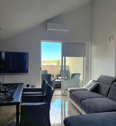 Zrce Apartamento | Florena Novalja