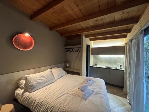 Oltrarno Casa | Florence Armònia suite with Jacuzzi pool