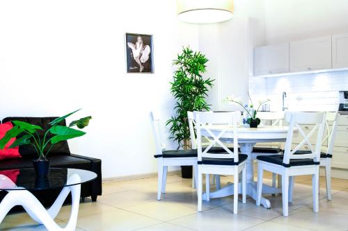 Stare Miasto Apartamento | Florianska Gate Luxury Apartments