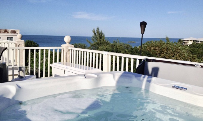Marathon Villa | Florida Keys, private wellness enjoyment with two private hot tubs