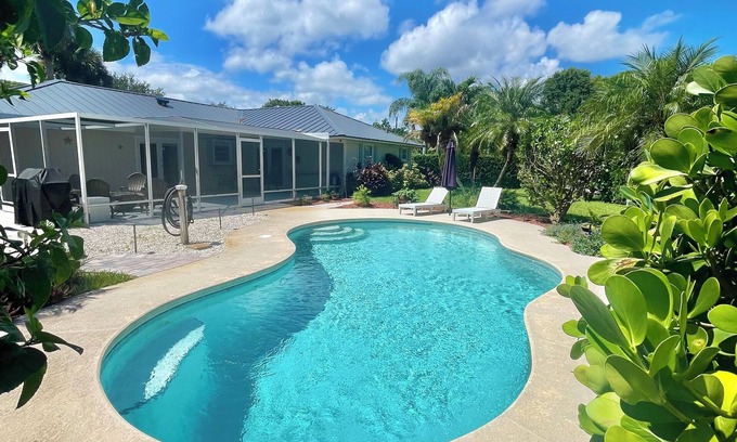 Vero Beach South Casa | Florida Oasis - Very Private - Heated Pool