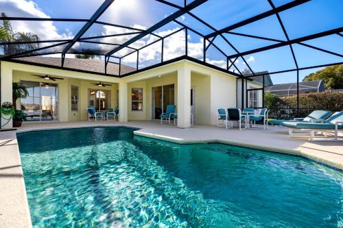 Bridgewater Crossing Casa | Florida Vacation Home with Sunny Private Pool - Game Room - Nr Disney