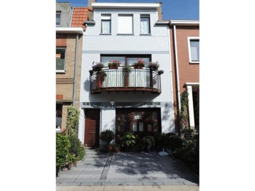 Mariakerke Casa | Florivan Comfortable holiday residence