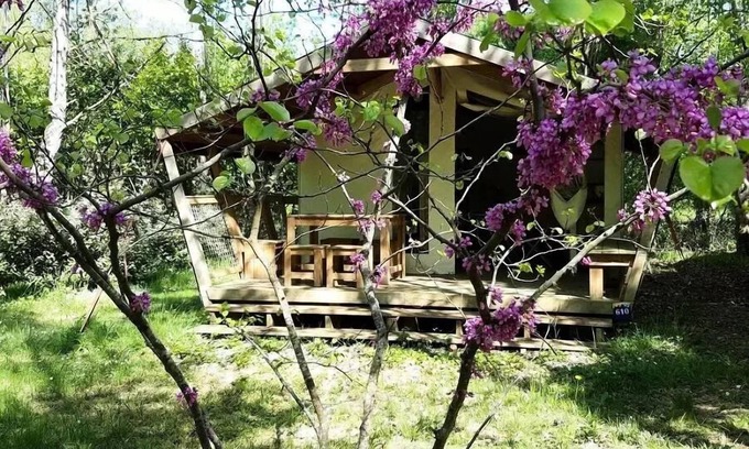 Saint-Antonin Noble Val Casa | Flower Camping les Gorges de l'Aveyron **** - Freeflower Premium 38m² (2 bedrooms) with bathroom for 5 people