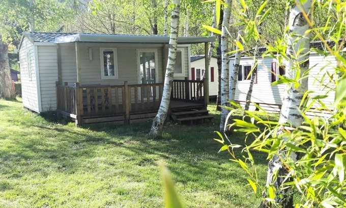 Saint-Antonin Noble Val Casa | Flower Camping les Gorges de l'Aveyron **** - Comfort mobile home + 23m² (2 bedrooms) + covered terrace for 4 people
