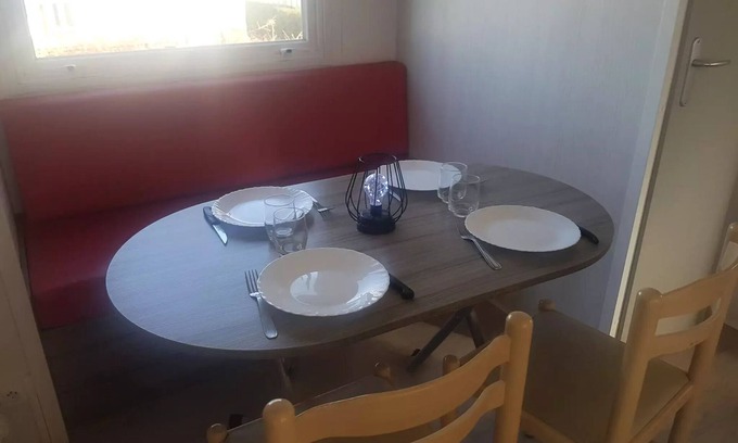 LʼAiguillon-sur-Mer Casa | Flower Camping Le Pré des Sables *** - Mobile home Standard 27m2 2 bedrooms 6 people